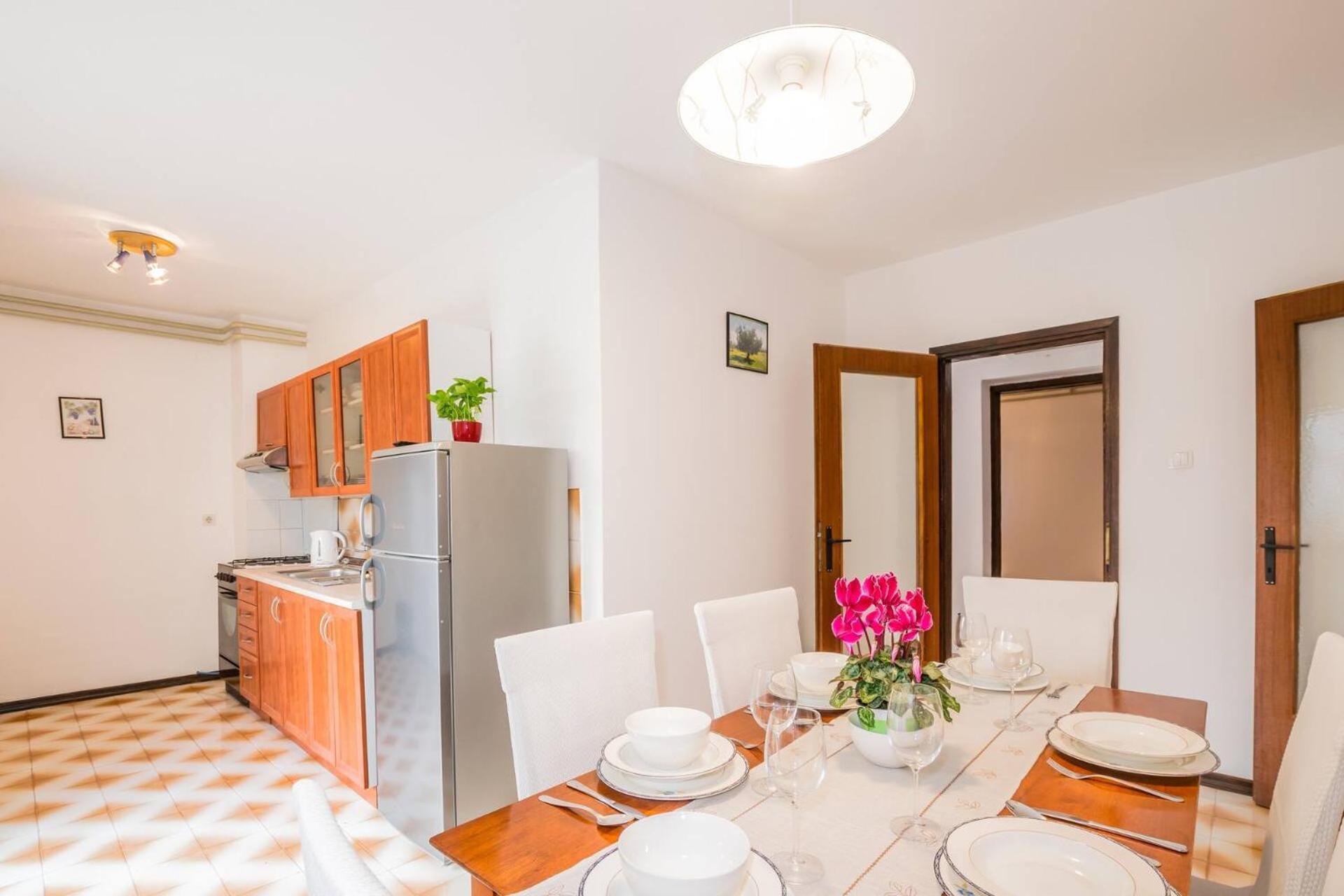 Family House With 2 Apartments - Irma Медулин Экстерьер фото